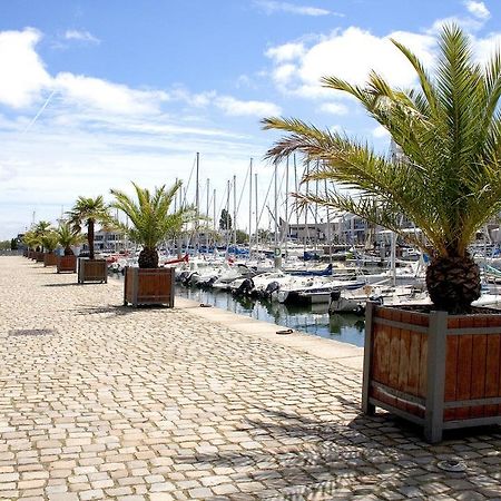 Hotel Les Pecheurs Lorient Exterior photo