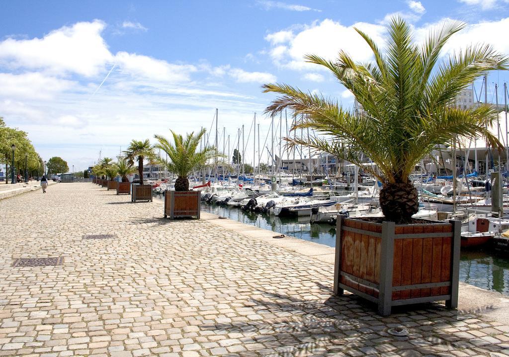 Hotel Les Pecheurs Lorient Exterior photo